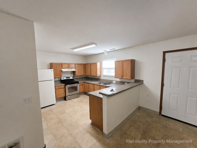 Building Photo - ***NEW ON THE MARKET....DRIVE BY TO CHECK IT OUT***
