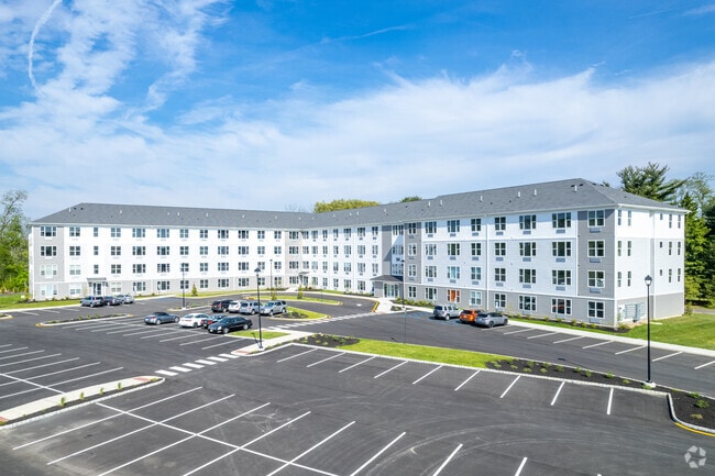 Building Photo - Masons Creek Flats