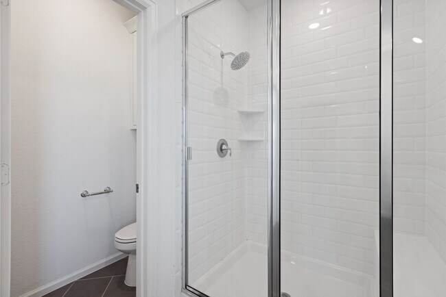 Building Photo - 4914 Chester Lk Ln