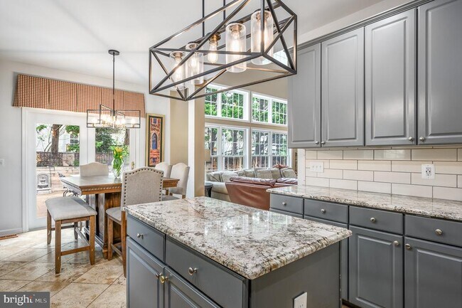 Building Photo - 20599 Quarterpath Trace Cir
