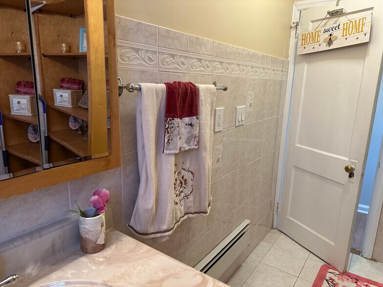 Building Photo - 269 N 1st Ave