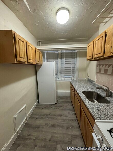 Building Photo - 5 Lothian Rd