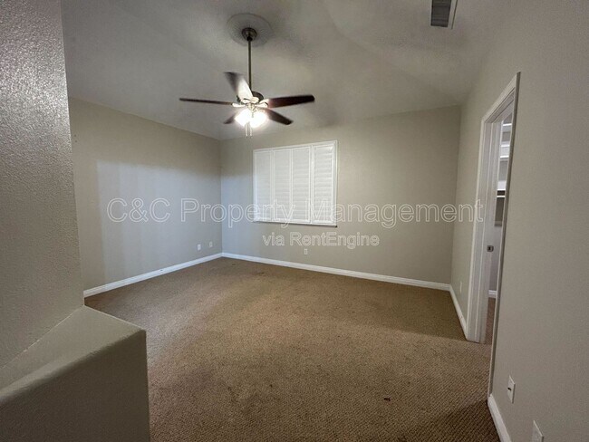 Building Photo - 2315 Fairmont Ave