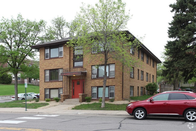 Building Photo - Mark 1 Apartments