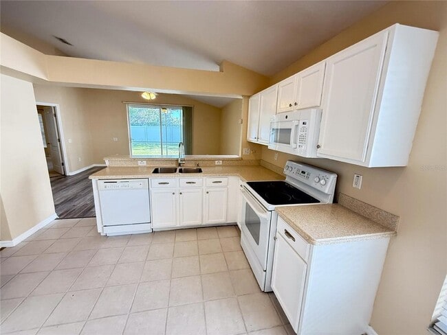 Building Photo - 13047 Bridleford Dr