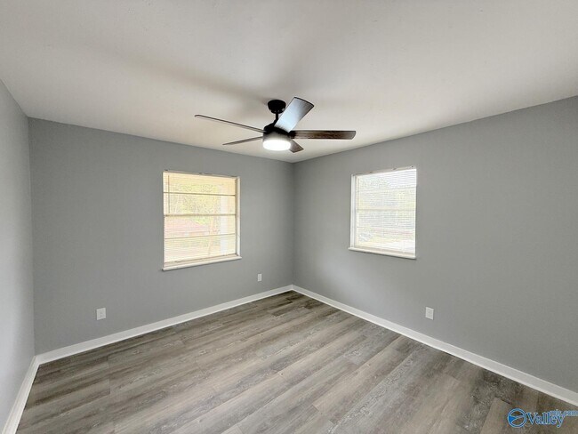 Building Photo - 3606 Mc Vay St SW