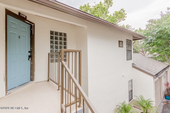 Building Photo - 10150 Belle Rive Blvd