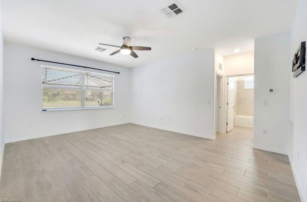 Family room/ bathroom/ guest bedroom hall - 2340 Feather Brook Ln