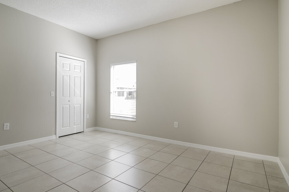 Building Photo - 562 Bristol Cir