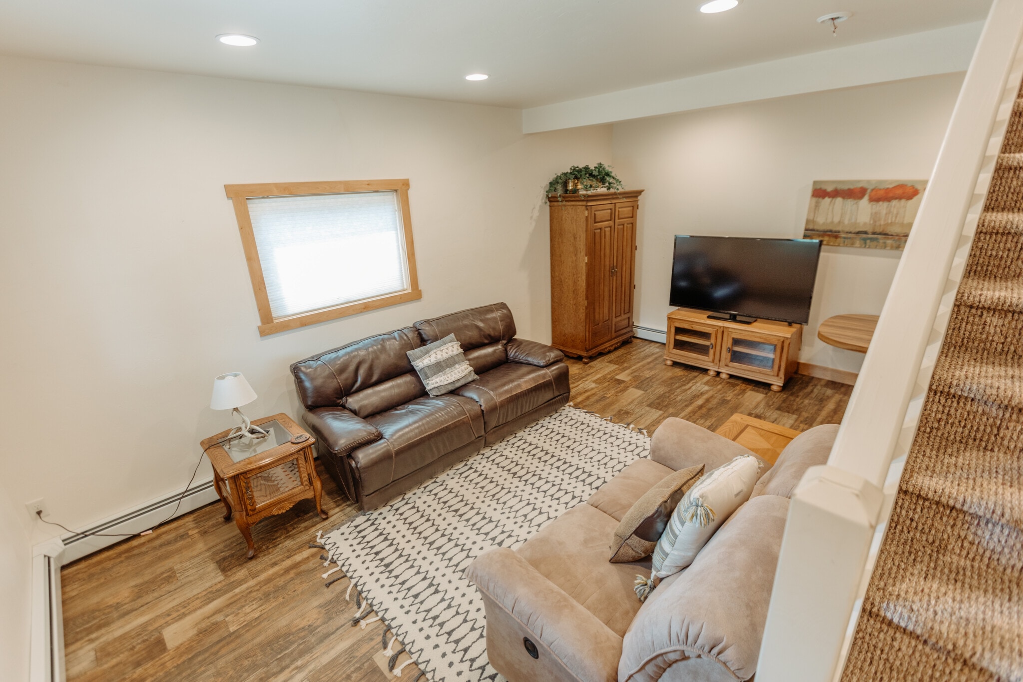 Building Photo - 120 Lasso Ln