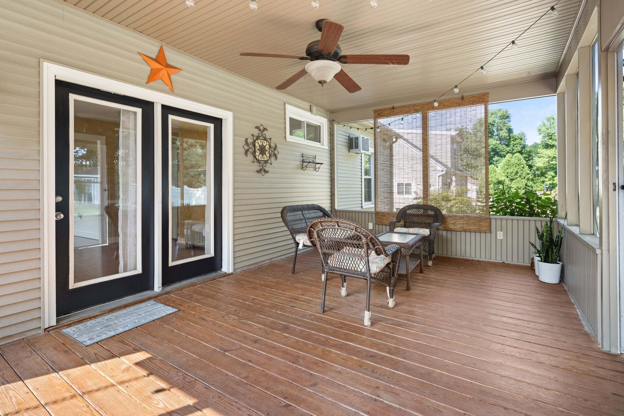 Building Photo - 89 Campbell Ave