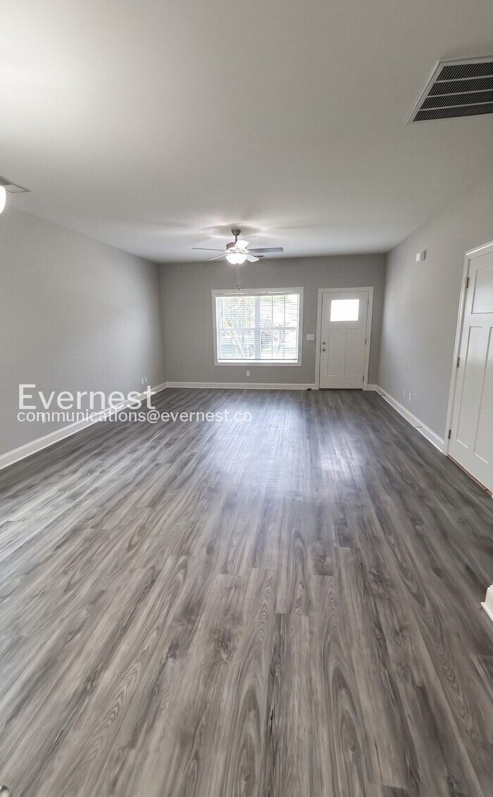 Building Photo - 5312 Roosevelt Rd