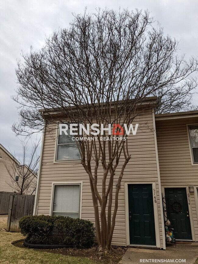 Primary Photo - 6748 Meadow Oak Place - Renovated To Perfe...