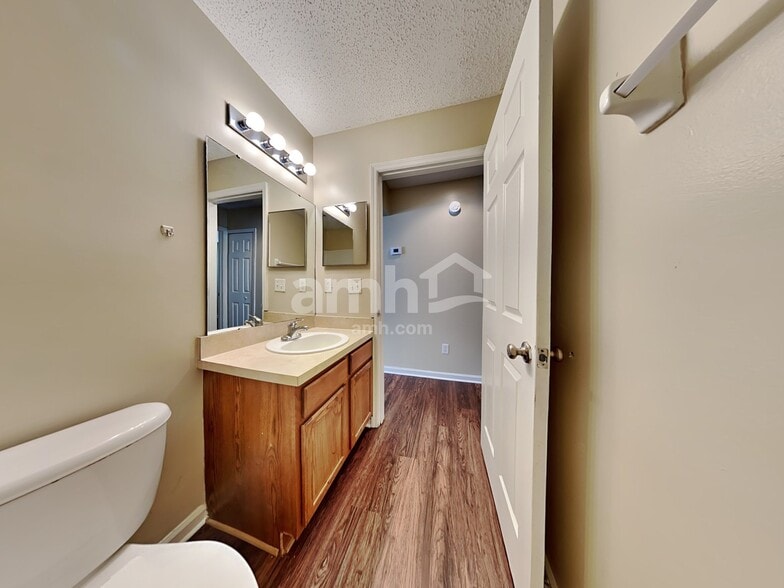 Building Photo - 4316 Campus Hills Cir