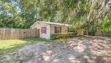 Building Photo - 5758 Newberg Ln