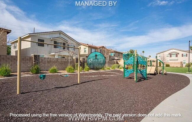 Building Photo - 8284 Camino Alto Dr