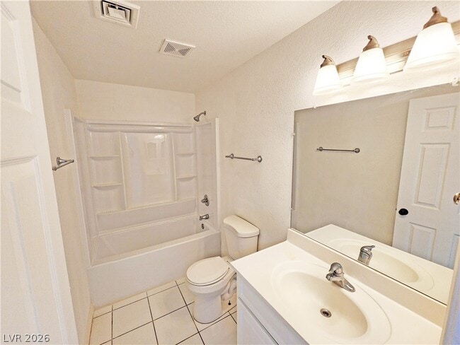 Building Photo - 1821 Pershing Ave