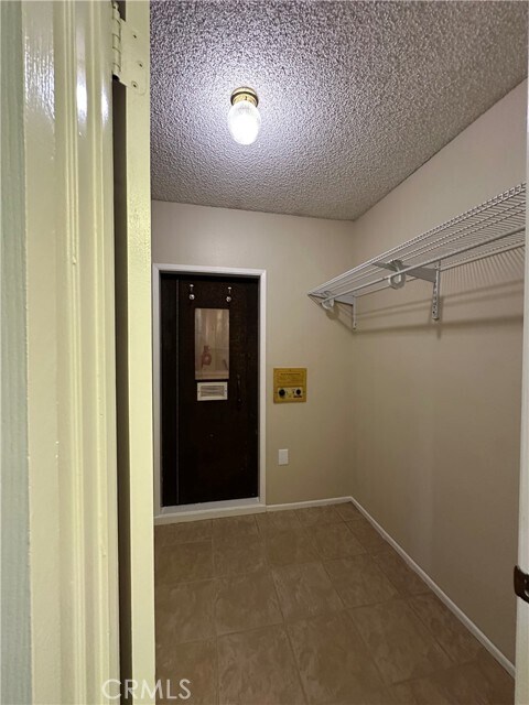 Building Photo - 6707 Rycroft Dr