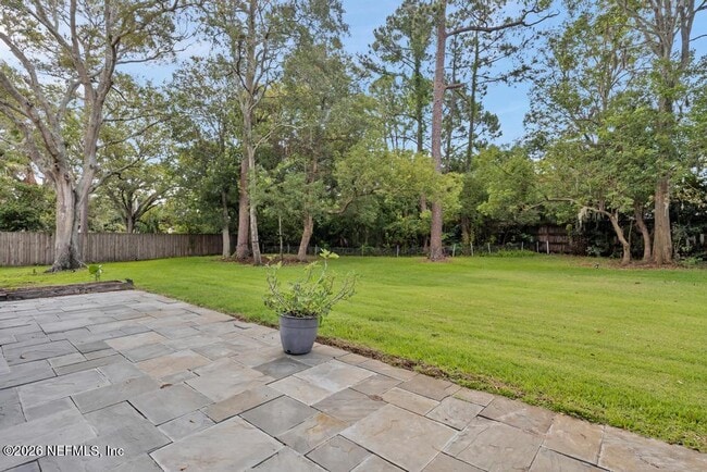Building Photo - 14352 Crystal Cove Dr S