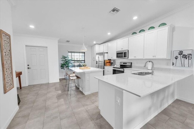 Building Photo - 5711 Palmer Cir