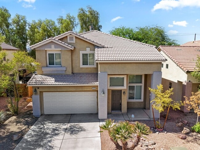 Building Photo - NW!! GATED!! Playground!!!Low maintenance ...