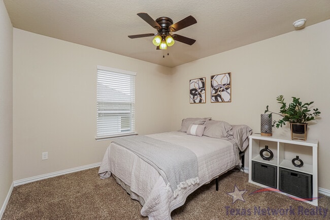 Building Photo - 7611 Presidio Haven