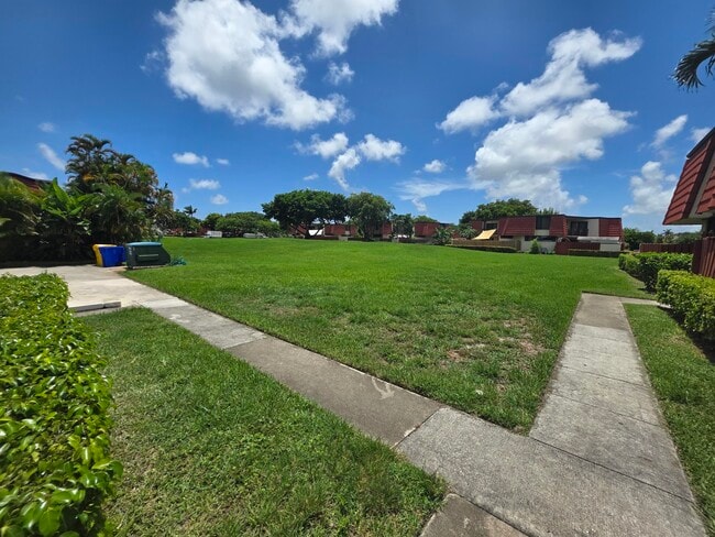 Building Photo - 3776 Victoria Dr