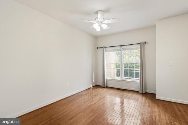 Building Photo - 4284 Park Green Ct