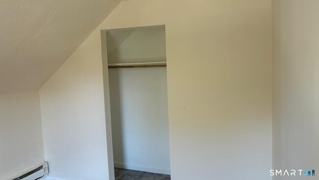 Building Photo - 54 North Ave