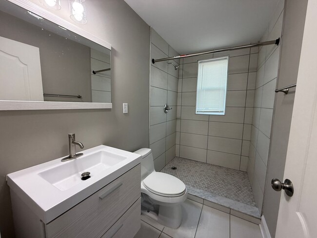 Building Photo - Renovated 2BR Home with Finished Basement ...