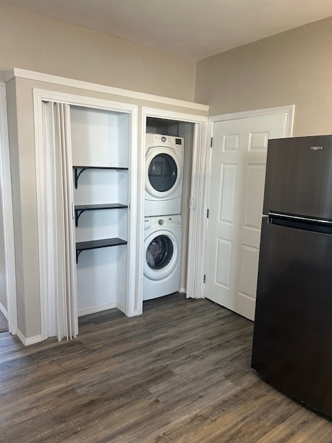 Building Photo - 915 Merrill St