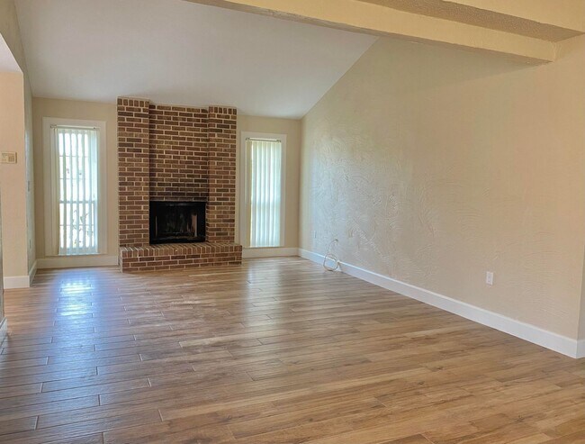 Building Photo - 3842 Featherwood Trail