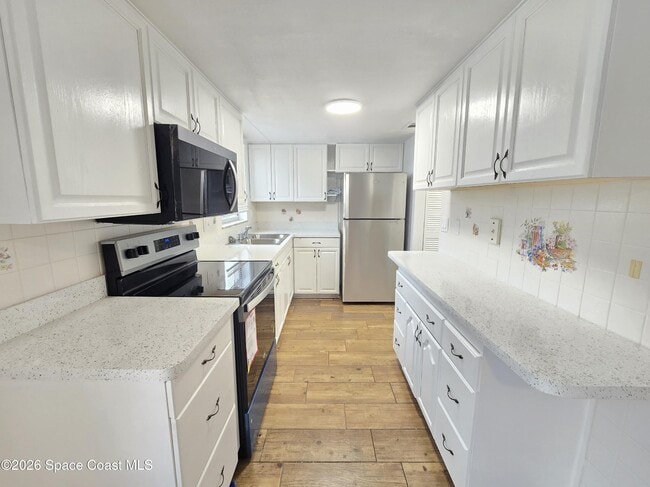 Building Photo - 3135 Shady Dell Ln