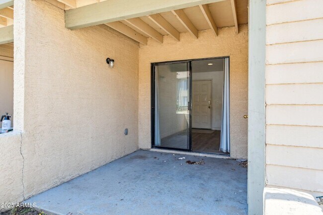 Building Photo - 5236 W Peoria Ave