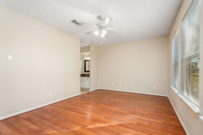 Building Photo - 20361 Fieldtree Dr