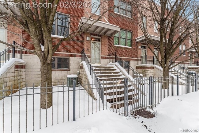 Building Photo - 7609 Woodward Ave