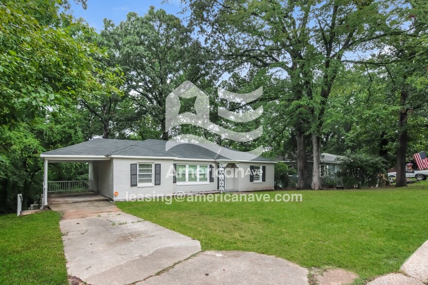 Building Photo - 3941 Mosley Dr