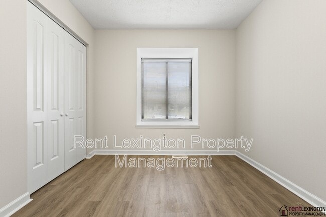 Building Photo - 208 Grayson Ct