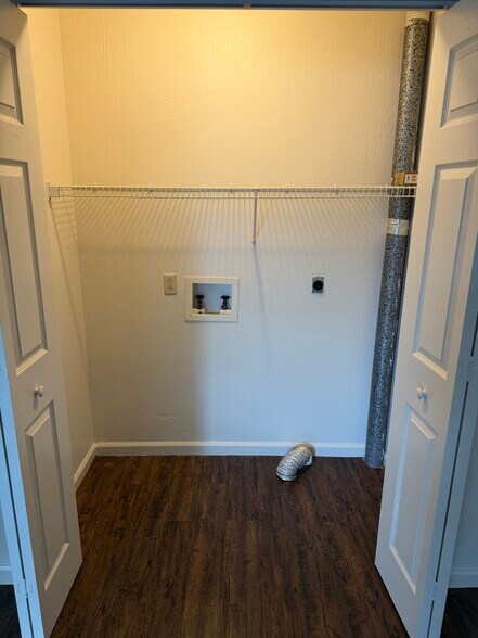 Building Photo - 28 Blevins Mayfield Rd