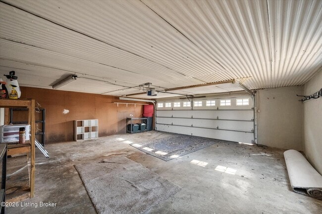 Building Photo - 7008 Foxcroft Pl