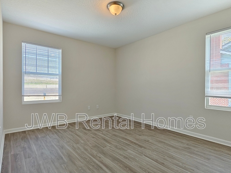 Building Photo - 2956 Rayford St
