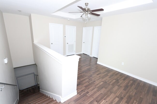 Building Photo - 7964 Elka Lp