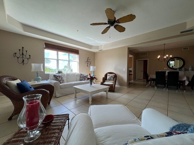Building Photo - Furnished/Short Term Rental ** Available 5/1/26 ** 3 Bed/2 Bath Condo ** Punta Gorda ** $2,750/mo...