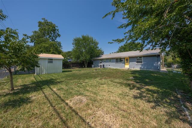 Building Photo - 2628 Belhaven Dr