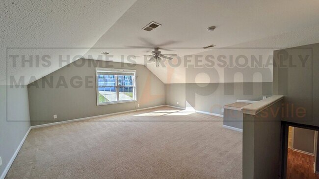 Building Photo - 1121 Gunpoint Dr