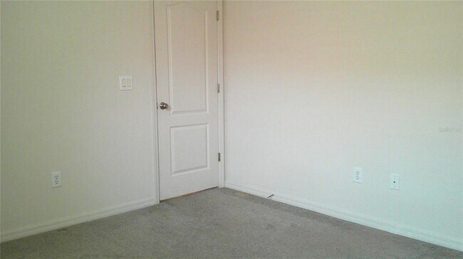 Building Photo - 609 Cedar Waxwing Dr