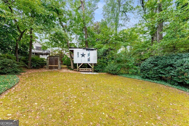 Building Photo - 546 Candler Park Dr NE