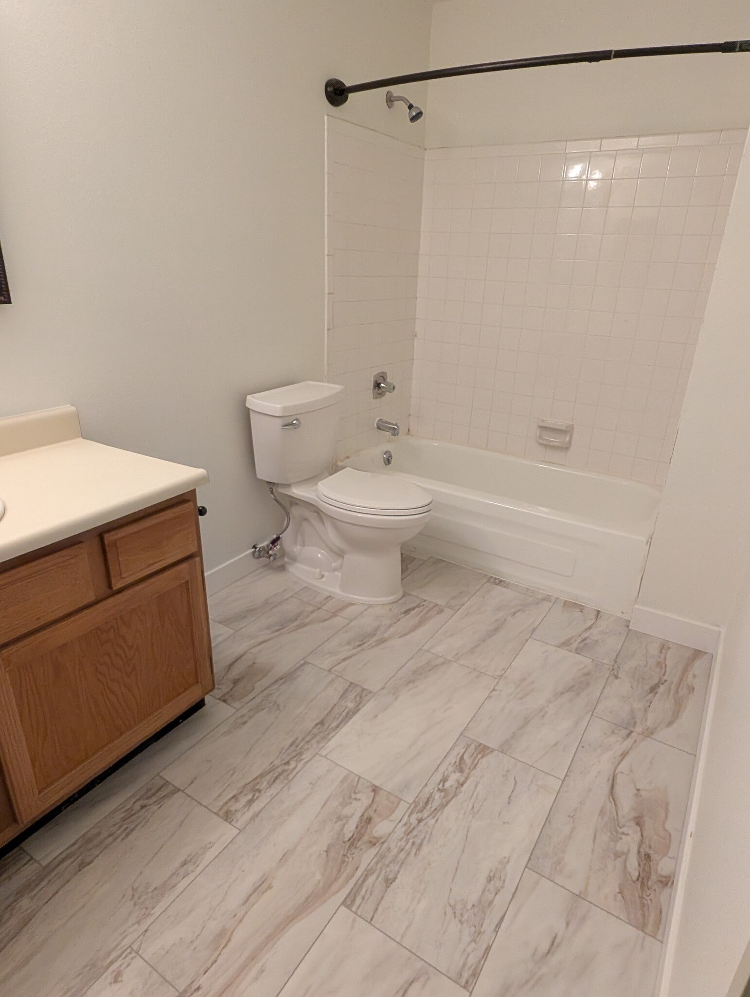 Building Photo - 427 Wright St