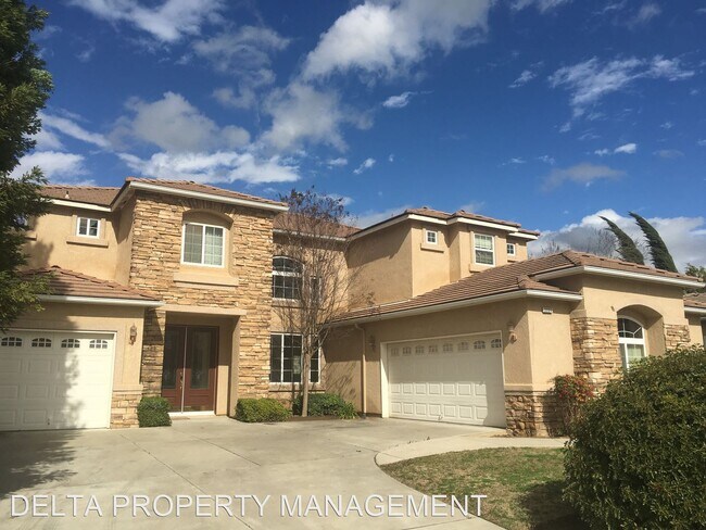 Primary Photo - 4 br, 3 bath House - 2221 Serena Ave