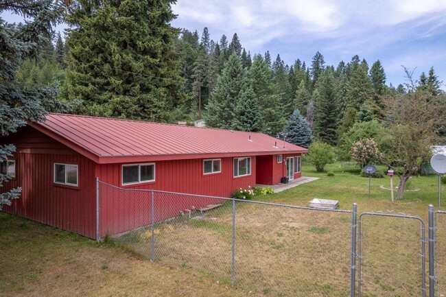 Building Photo - 3 bed 2 bathroom home in Newport